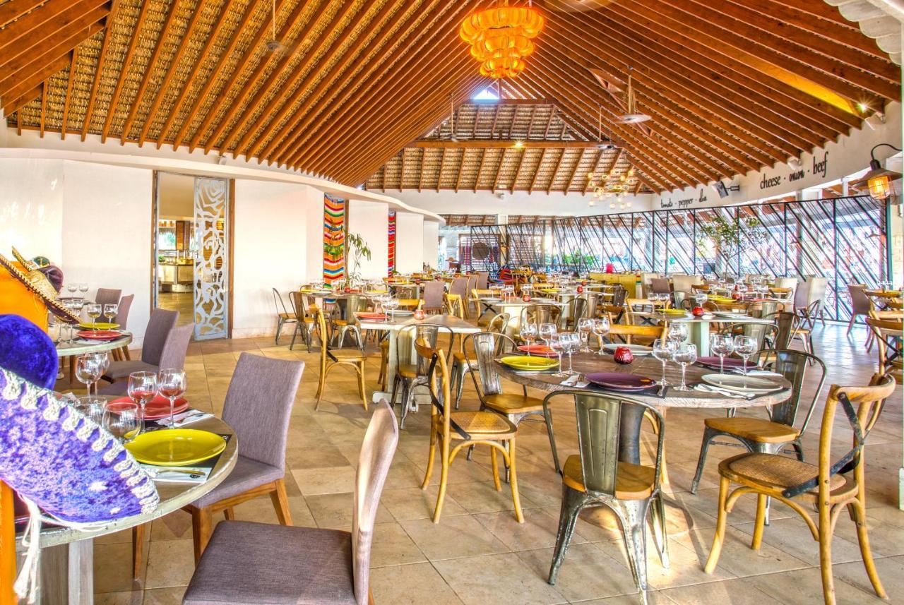 Be Live Collection Canoa Байяибе Экстерьер фото The restaurant